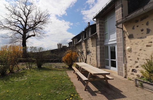 Gite Le Vigean, 5 bedrooms, 11 persons