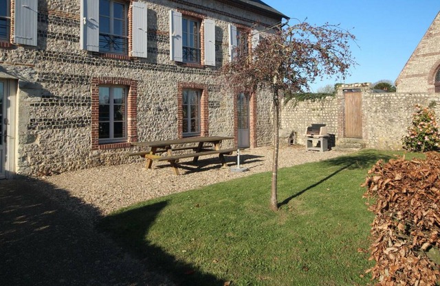 Gite Vattetot-sur-Mer, 5 bedrooms, 11 persons