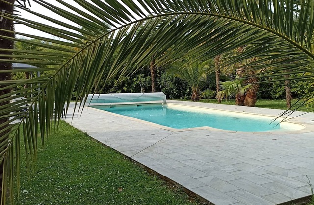 Gîte with swimming pool pays basque - landes