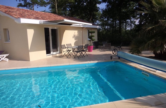 Gites Tarnos T2 with swimming pool