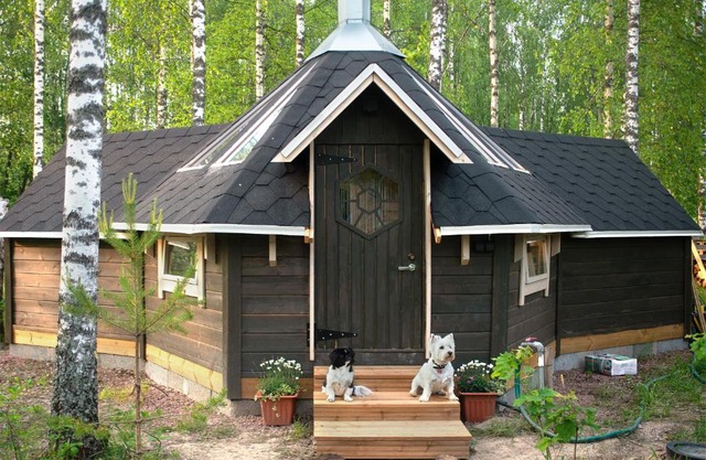 Glamping Troll House Eco-Cottage, Nuuksio for Nature lovers, Petfriendly
