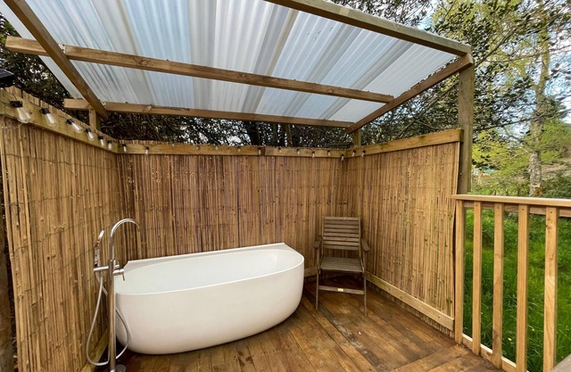 Glamping Unique Stay Wi-Fi Bath BBQ Private