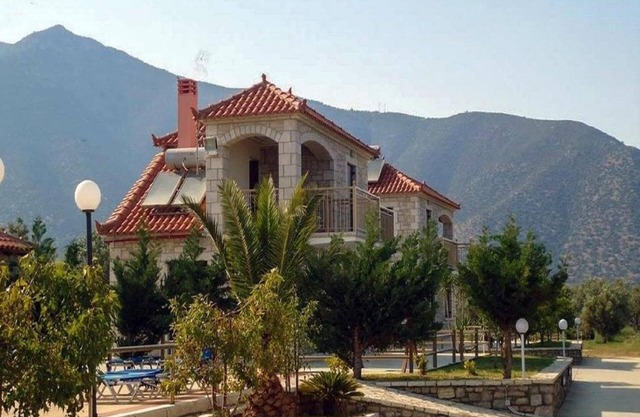 Glyfada Villas II
