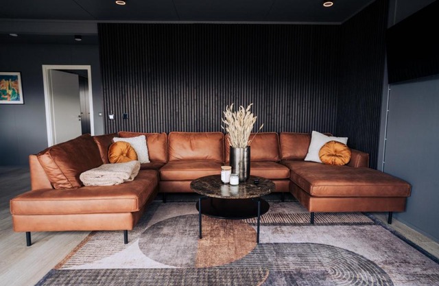 Golden Circle Luxury Cottages Lake View