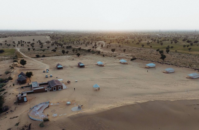 Golden Sands Desert Camp and Resort