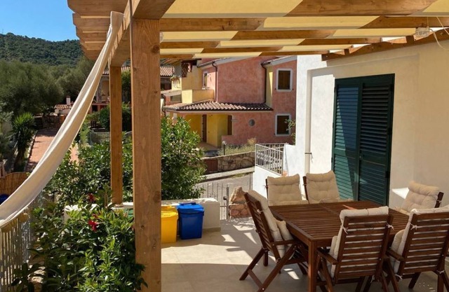 Gorgeous apartment in villa, Budoni Sardinia