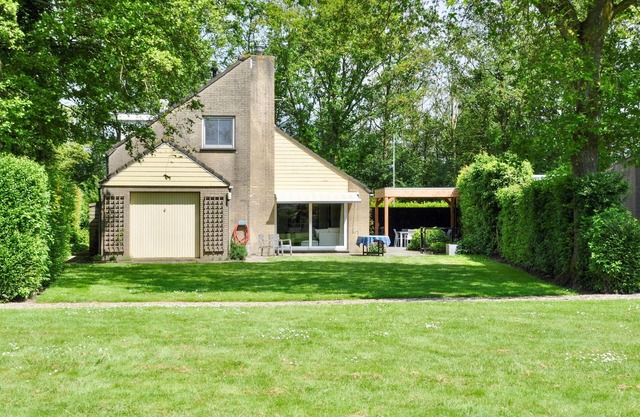Gorgeous home in Arnemuiden with WiFi