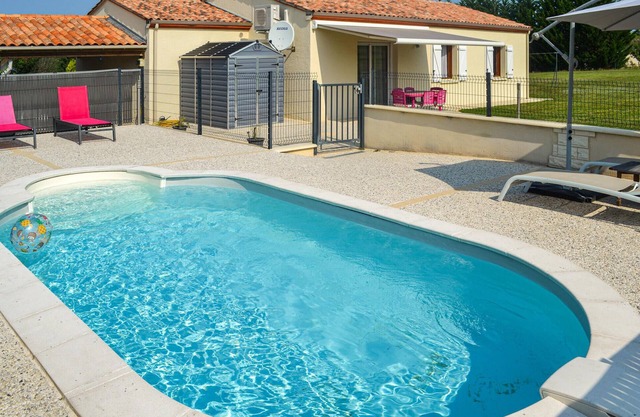 Gorgeous home in Blis et Born