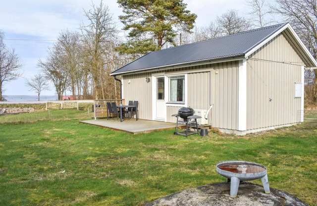 Gorgeous home in Hasslö with WiFi