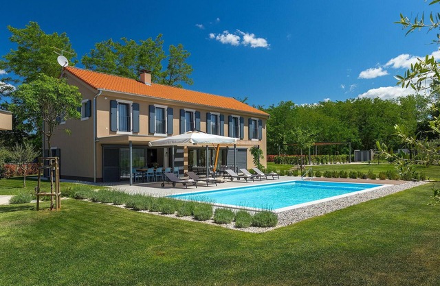 Gorgeous home in Porec
