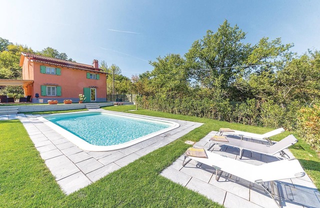 Gorgeous home in Scarperia FI