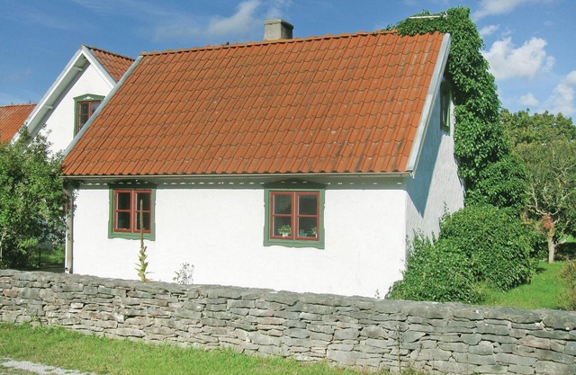 Gorgeous home in Katthammarsvik
