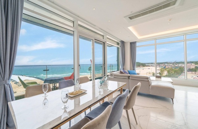 Goseong Moneblue Pension