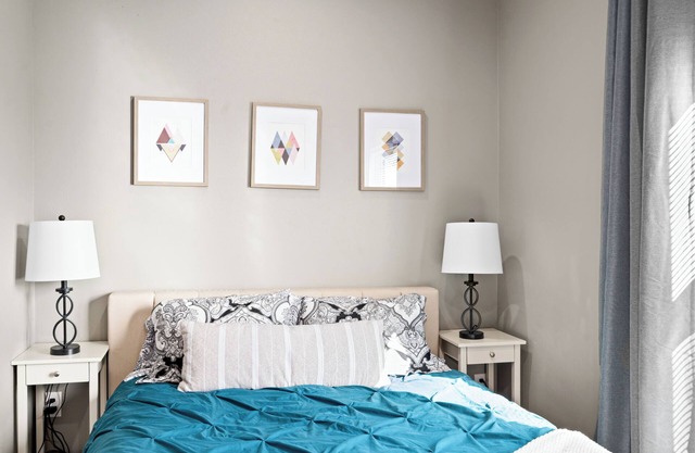 Grand Getaways Apt. #1 in beautiful Duluth, Mn with A/C