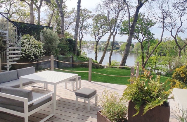 Grand "nid de L'erdre" Avec Spa et Accès Rivière