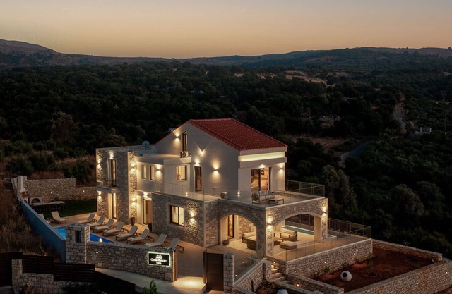GRAND RESORT VILLA - With Private Pool