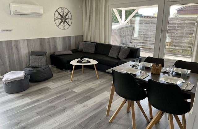 Great vacation home directly on the North Sea, free of tourist tax.