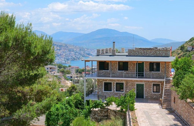 Green Villa