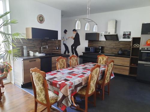 Große Wohnung in Magdeburg