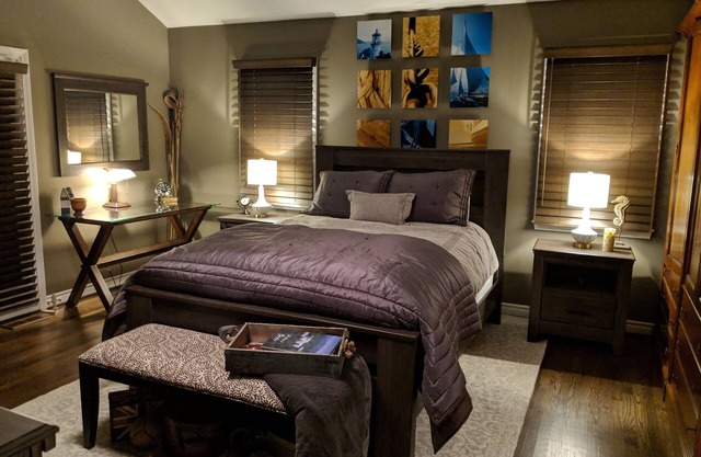 Grosse Pointe Luxury Suite, Private Ground-Level Retreat Near Detroit