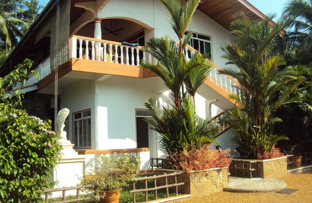 Groundfloor in luxury villa near beach in the outskirts of Beruwela, Sri Lanka