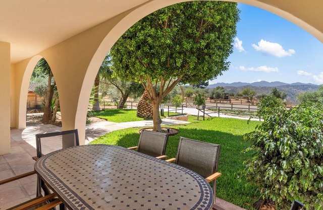 Guest House 'Casita Nube' with Mountain View, Wi-Fi and Air Conditioning
