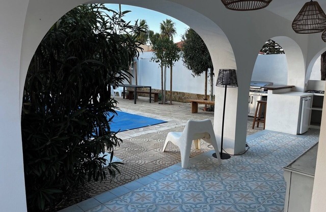 Guesthouse - Poolhouse & BBQ & Garden
