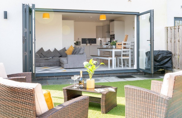 Gwel Y Mynydd - A brilliant holiday home on Anglesey
