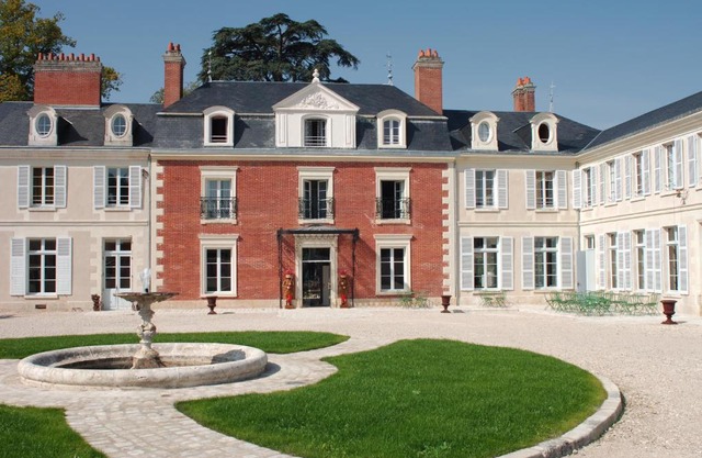 Hôtel & Spa du Domaine des Thômeaux, The Originals Relais
