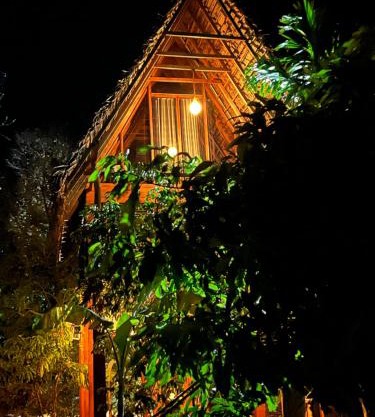 Habarana Tree House - Ivory cottage