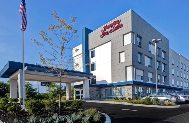 Hampton Inn & Suites Deptford, Nj