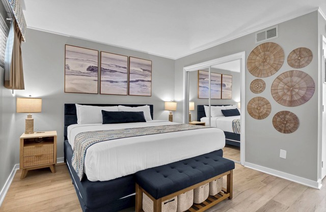 Hang Ten at Summer Sands Suites 205 – Newly Remodeled & Pet-Friendly!