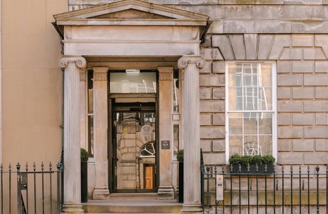 Heeton Concept Aparthotel Edinburgh Queen Street