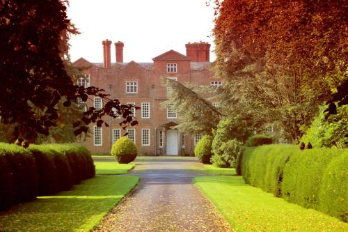 Henley Hall, Ludlow
