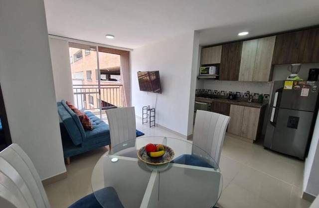 Hermoso apartamento, moderno, lujoso, central