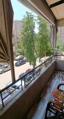 Hewidi deluxe Bedroom 12 min from Cairo Airport 3 min from famous Roxy Square free AP dropoff 距开罗机场十二分钟的豪华卧室 免费机场送机