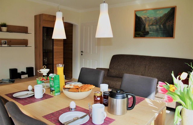 High-quality furnished Jennerblick vacation apartment in a quiet and central location