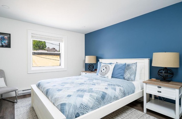 "Hike" at Hills Meaford, Pet Friendly, 2BD Suite