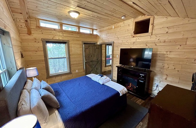 Hiker's Midnight |RRG|WiFi| Nearby Attractions