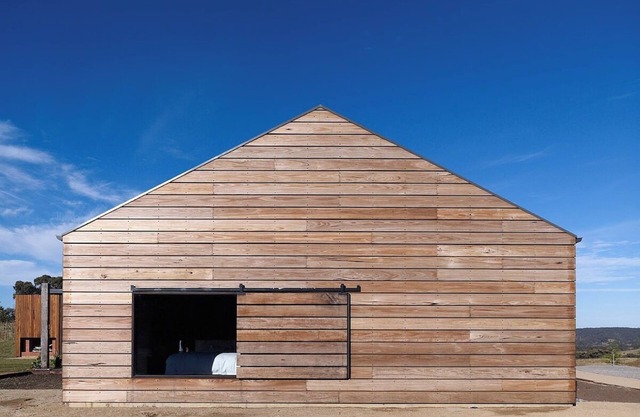 HILLPLAINS HOUSE - 100% OFF GRID LUXURY