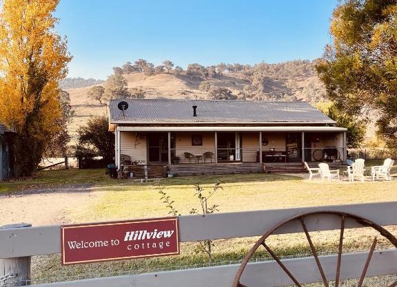 Hillview Cottage