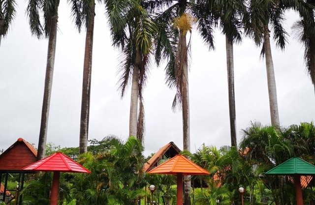 Himawari Restaurant & Cottage