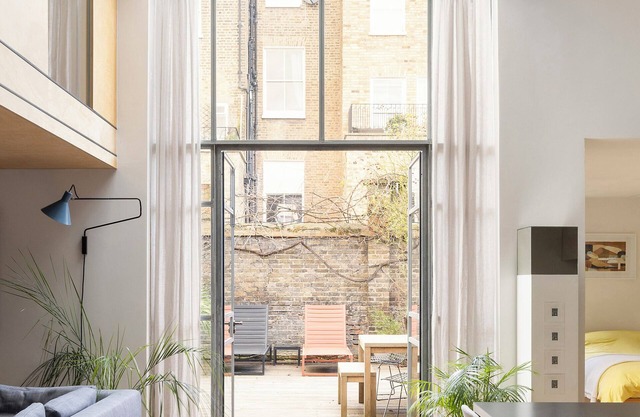 Historic artists studio in peaceful central Primrose Hill