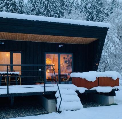 HJEM - Tiny Homes direkt am Wald zwischen Allgäu & Bodensee