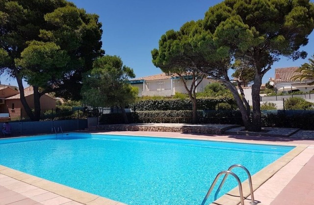 HM13 : NARBONNE-PLAGE : Nice Villa with 2 bedrooms