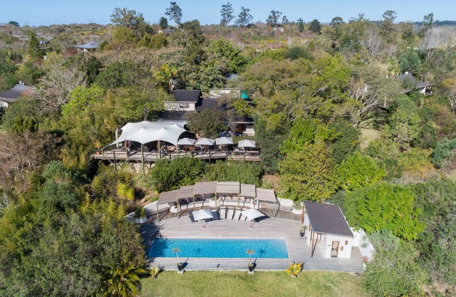 Hog Hollow Country Lodge