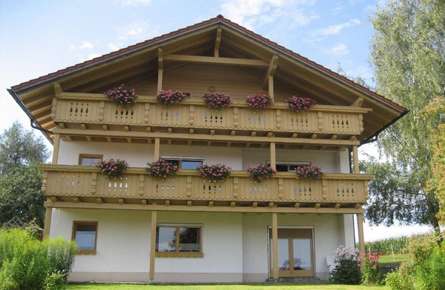 Holiday apartment Kirchberg i. Wald for 1 - 3 persons with 2 bedrooms - Twin house