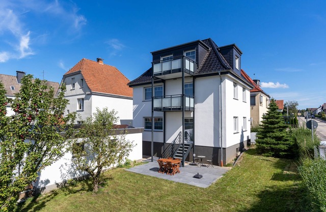 Holiday apartment-private bathroom-ground floor