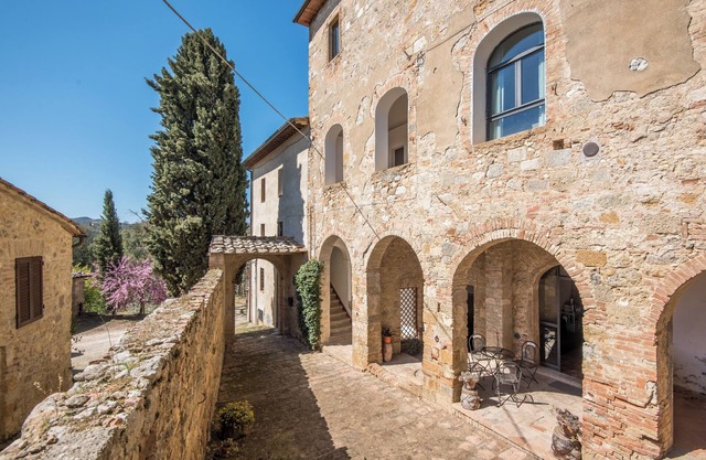 Holiday Apartment "Arianna" with Terrace & Wi-Fi