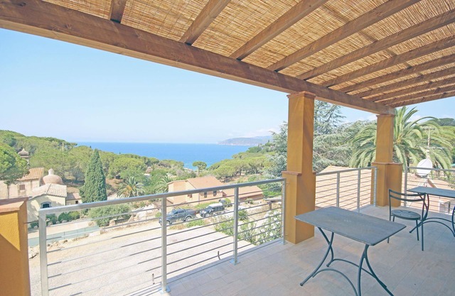 Holiday apartment Capoliveri for 1 - 4 persons with 2 bedrooms - Row house